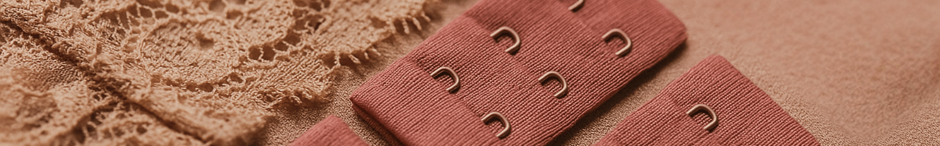 Detalle de abrochaduras para lencería